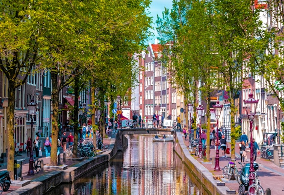 canal keizergraacht Amsterdam Pays Bas en journee appartements