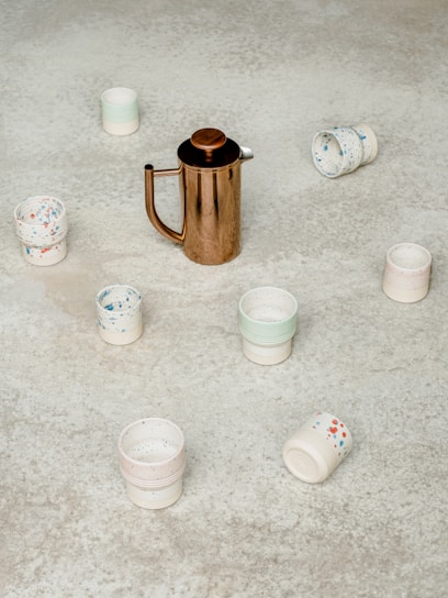 A collection of stylish mugs and cups from afrence.