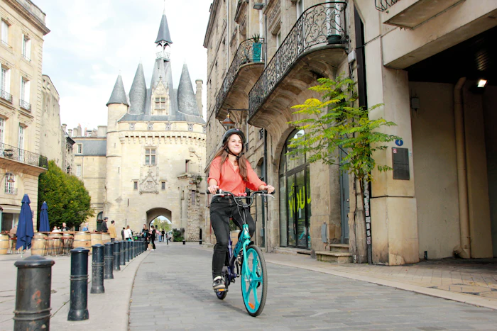 The Perfect One-Day Itinerary in Bordeaux: Where to Go and When