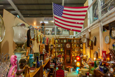 An inviting shot of the man cave’s eclectic mix of collectibles and vintage decor.
