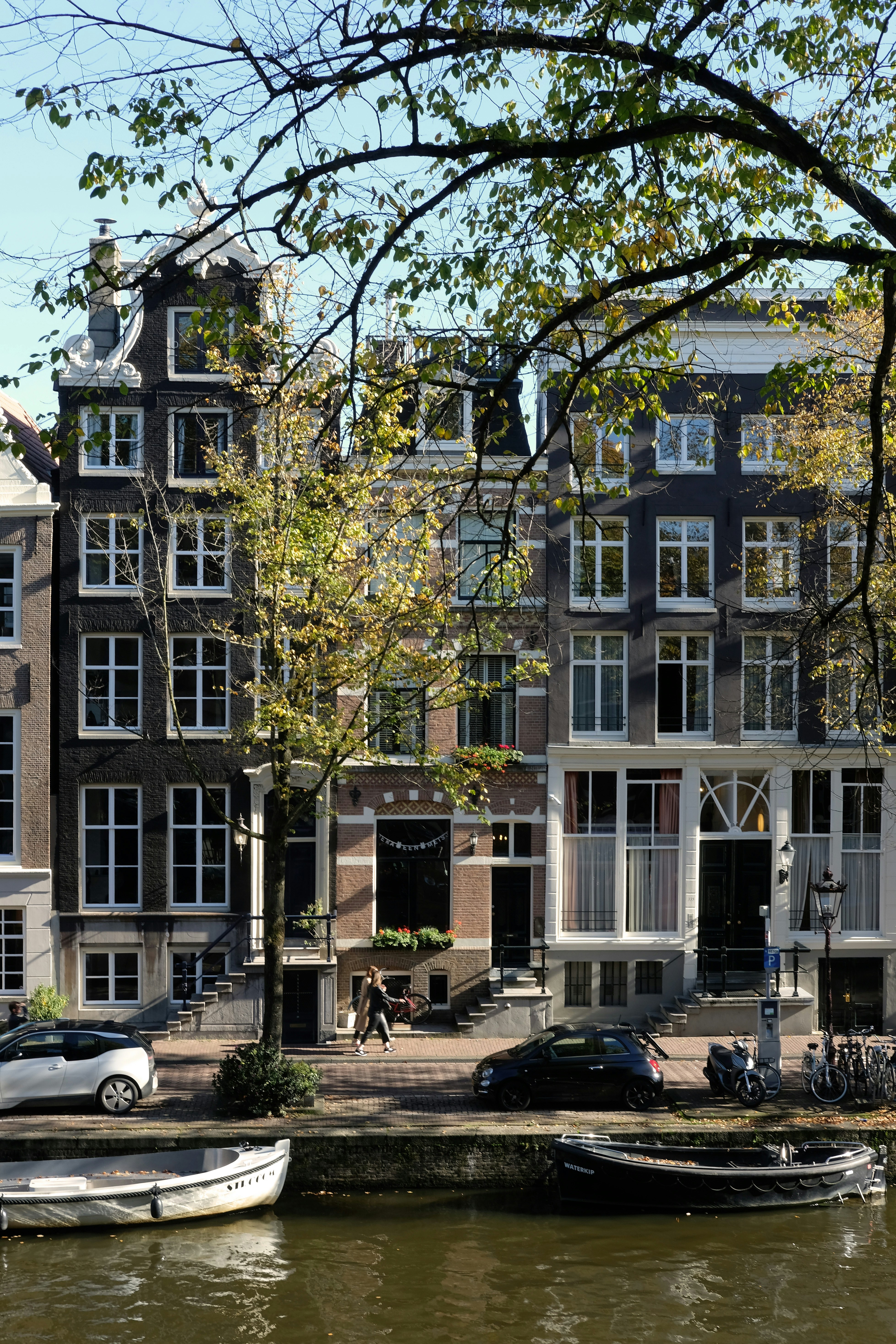 Your Essential Guide to Finding the Right Tax Lawyer Amsterdam