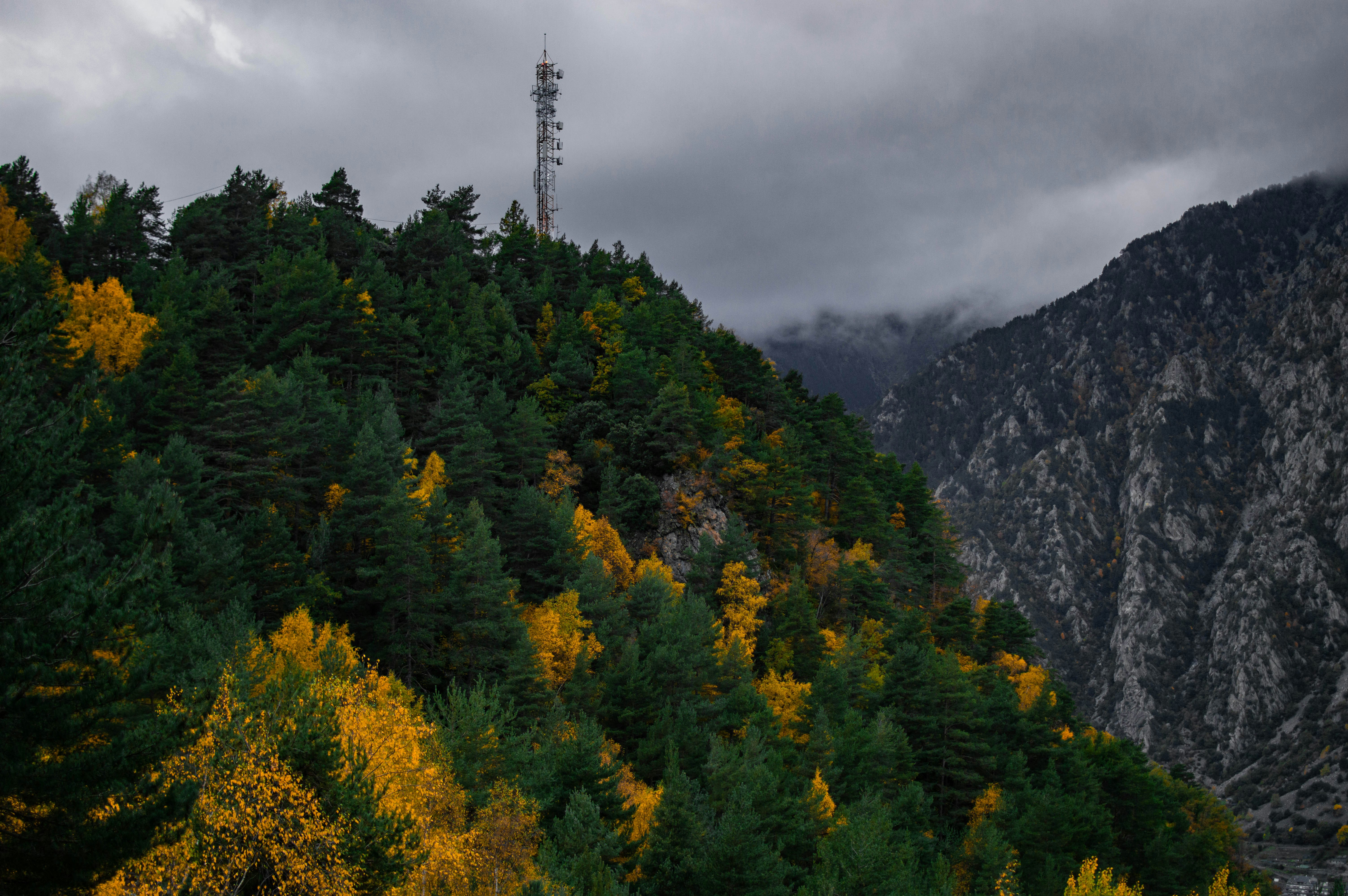 photo 1666691857564 127e32a21736?crop=entropy&cs=tinysrgb&fit=max&fm=jpg&ixid=M3w0NTA4MTl8MHwxfHNlYXJjaHw4fHxBbmRvcnJhJTIwbGFuZHNjYXBlfGVufDB8MHx8fDE3MDU0MzM0ODh8MA&ixlib=rb 4.0