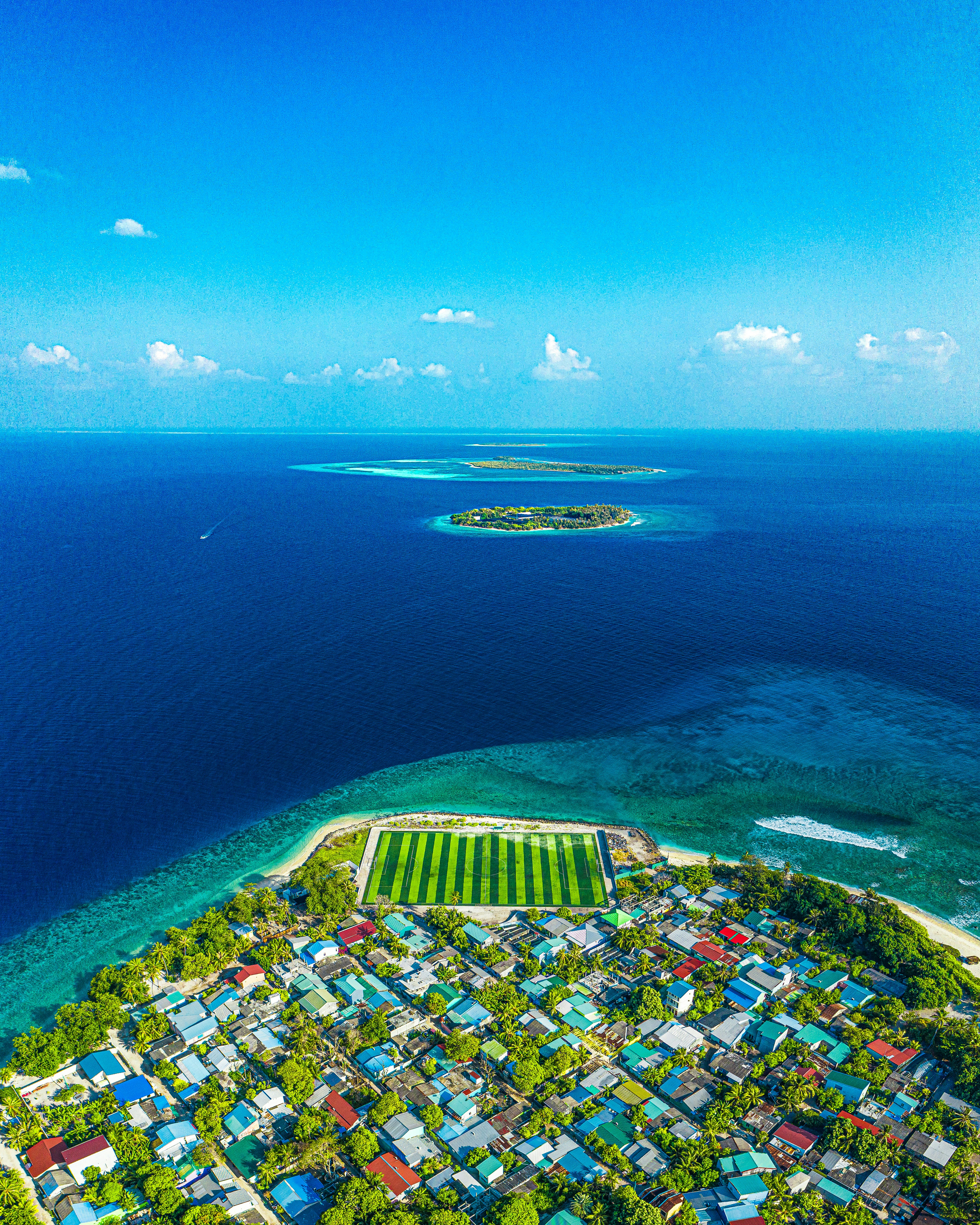 How Metaphors Shape Scientific Thinking