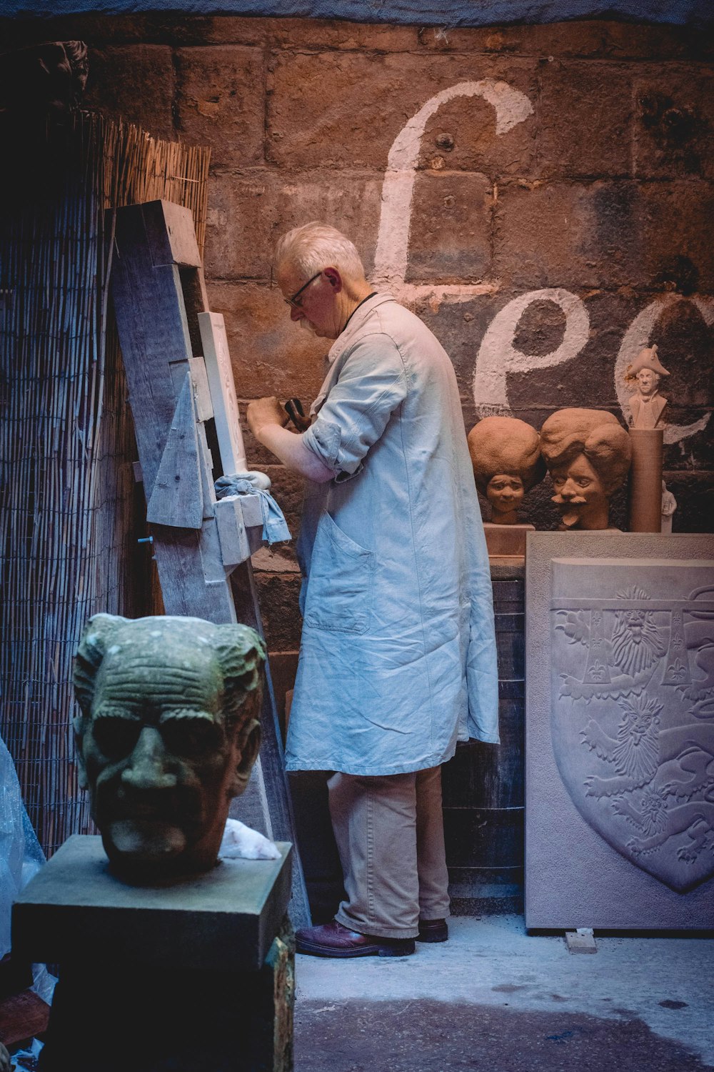 a person looking at a statue