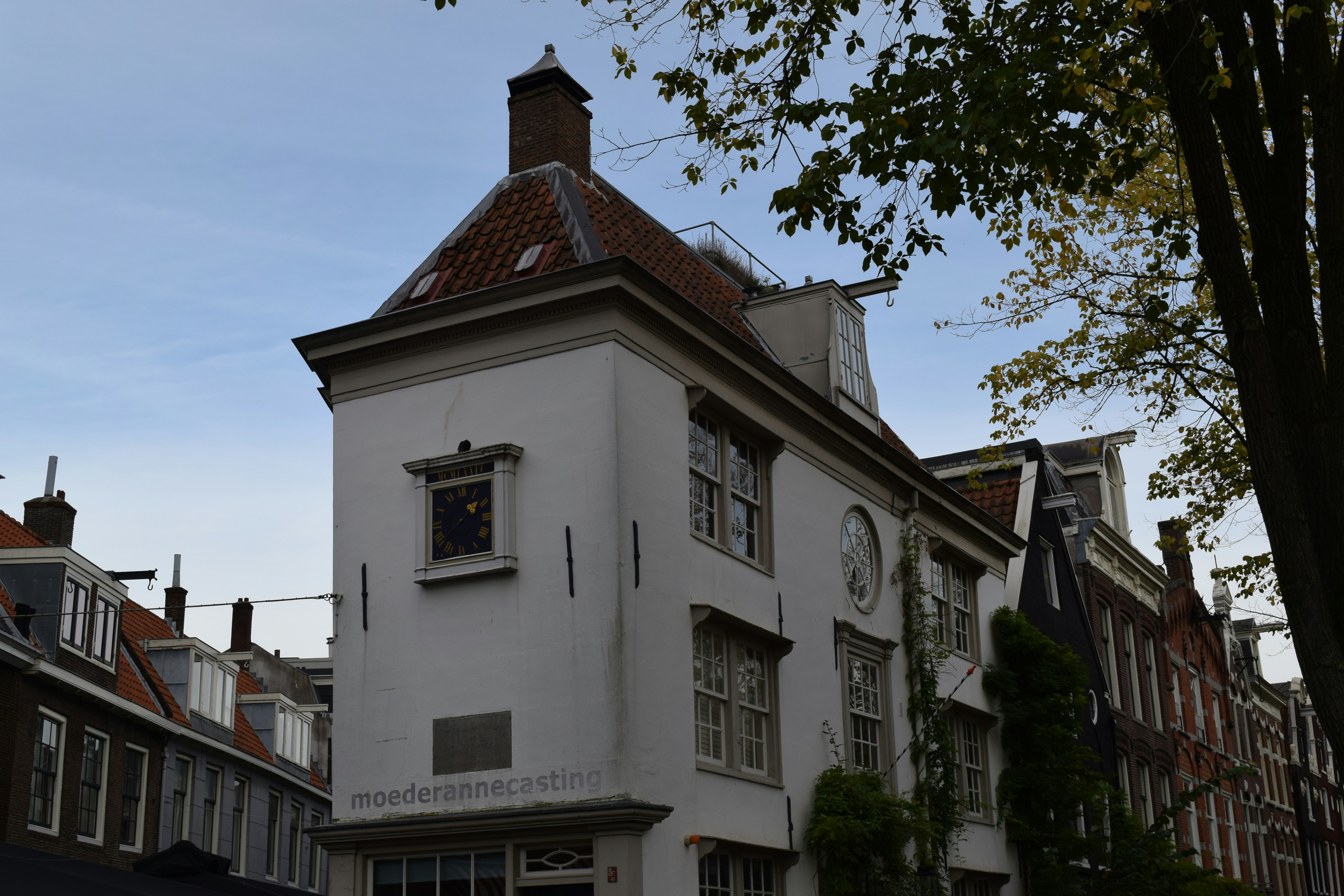 Photo by davidespinarincon