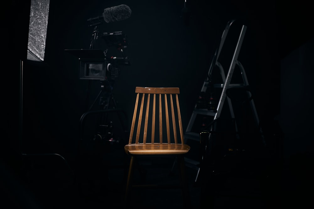 a chair in a dark room