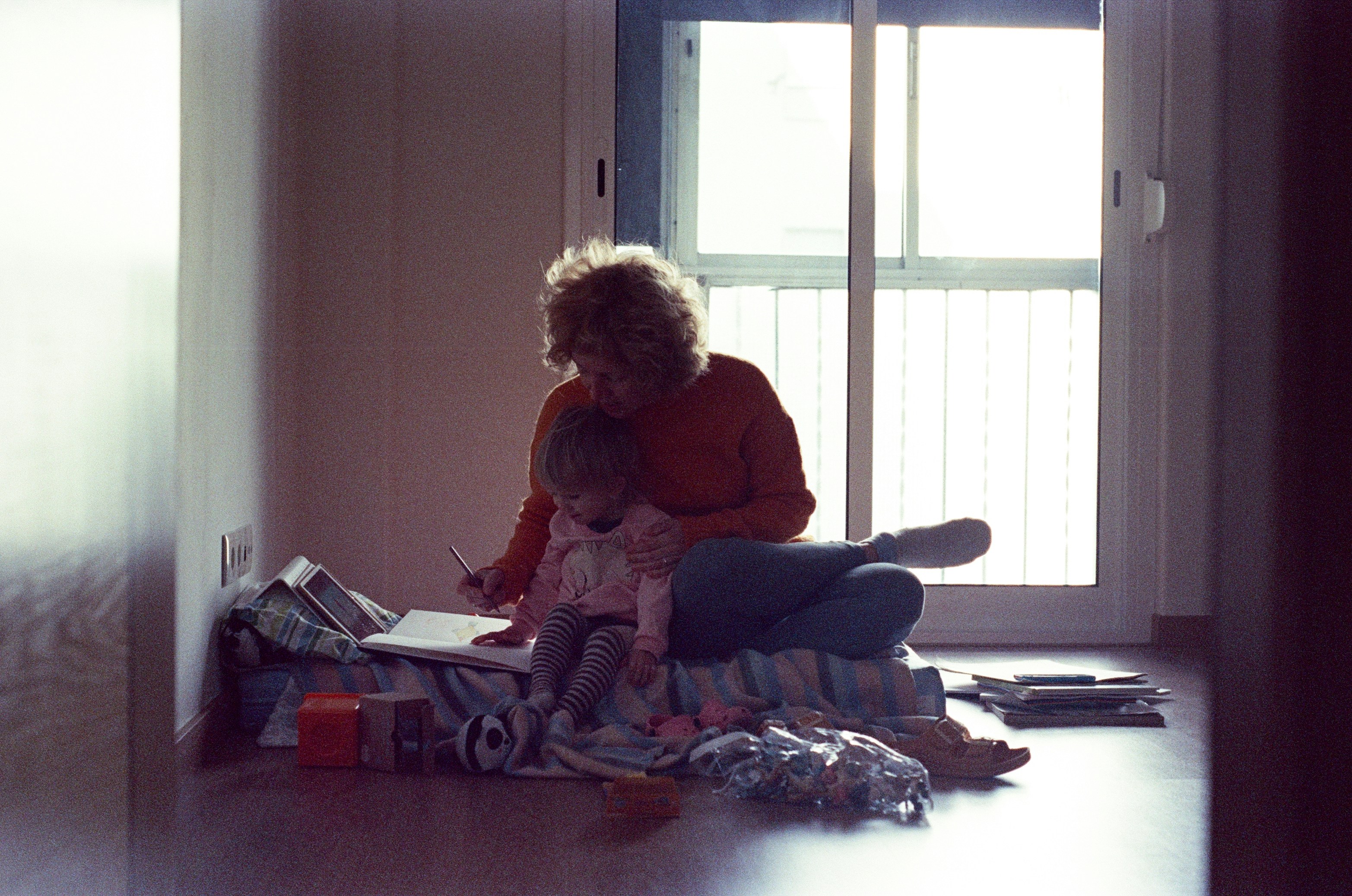 Contratistas de Cuidadores en EE.UU.: Una Guía para Encontrar Ayuda Confiable en el Hogar