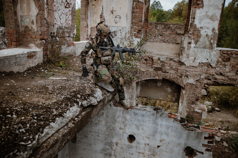 a couple of soldiers in a ruined building