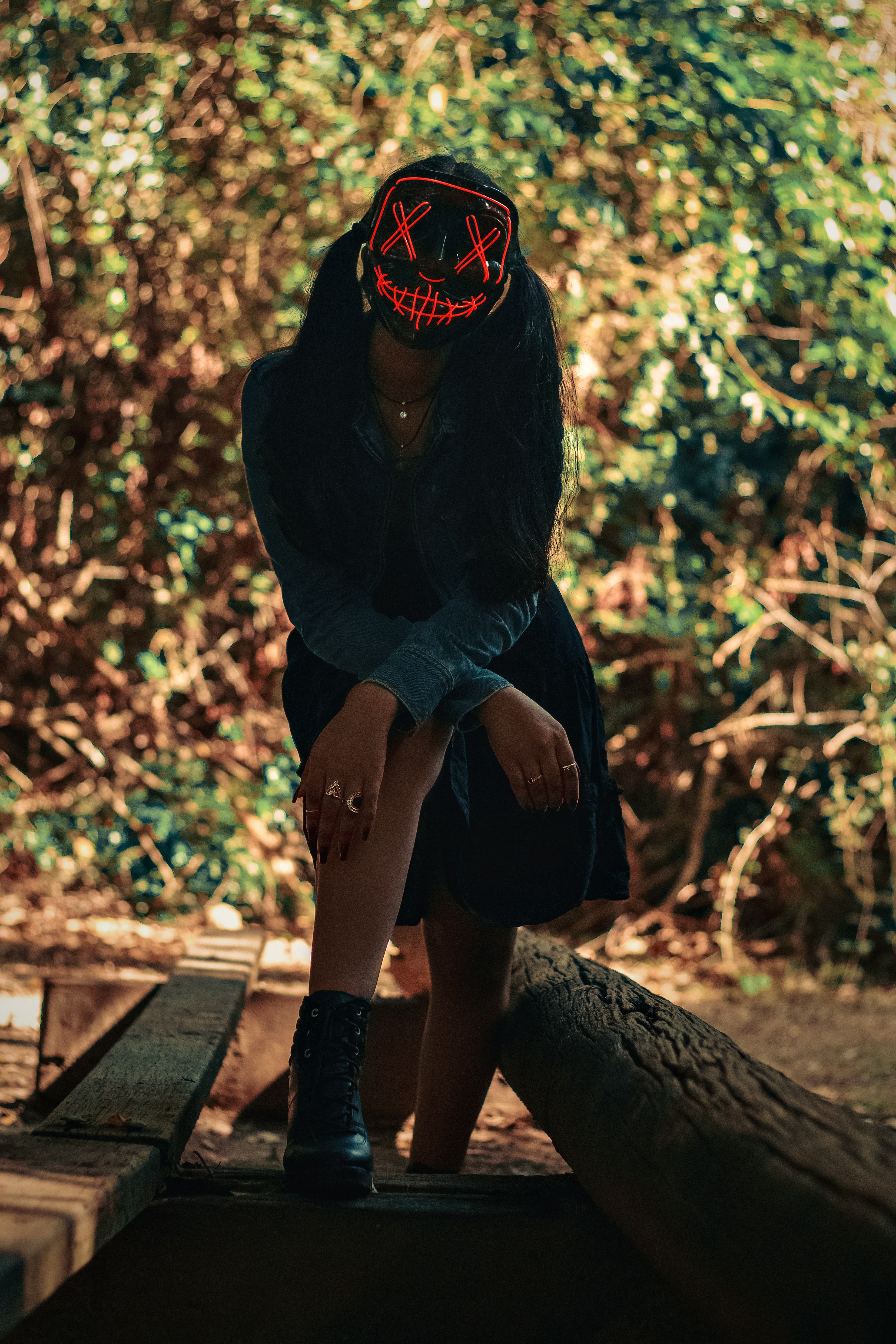 A person wearing a mask photo – Free Human Image on Unsplash