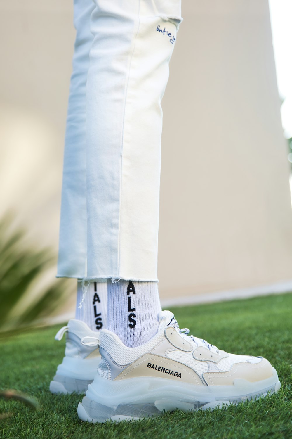 Balenciaga Shoes Pictures | Download Free Images on Unsplash