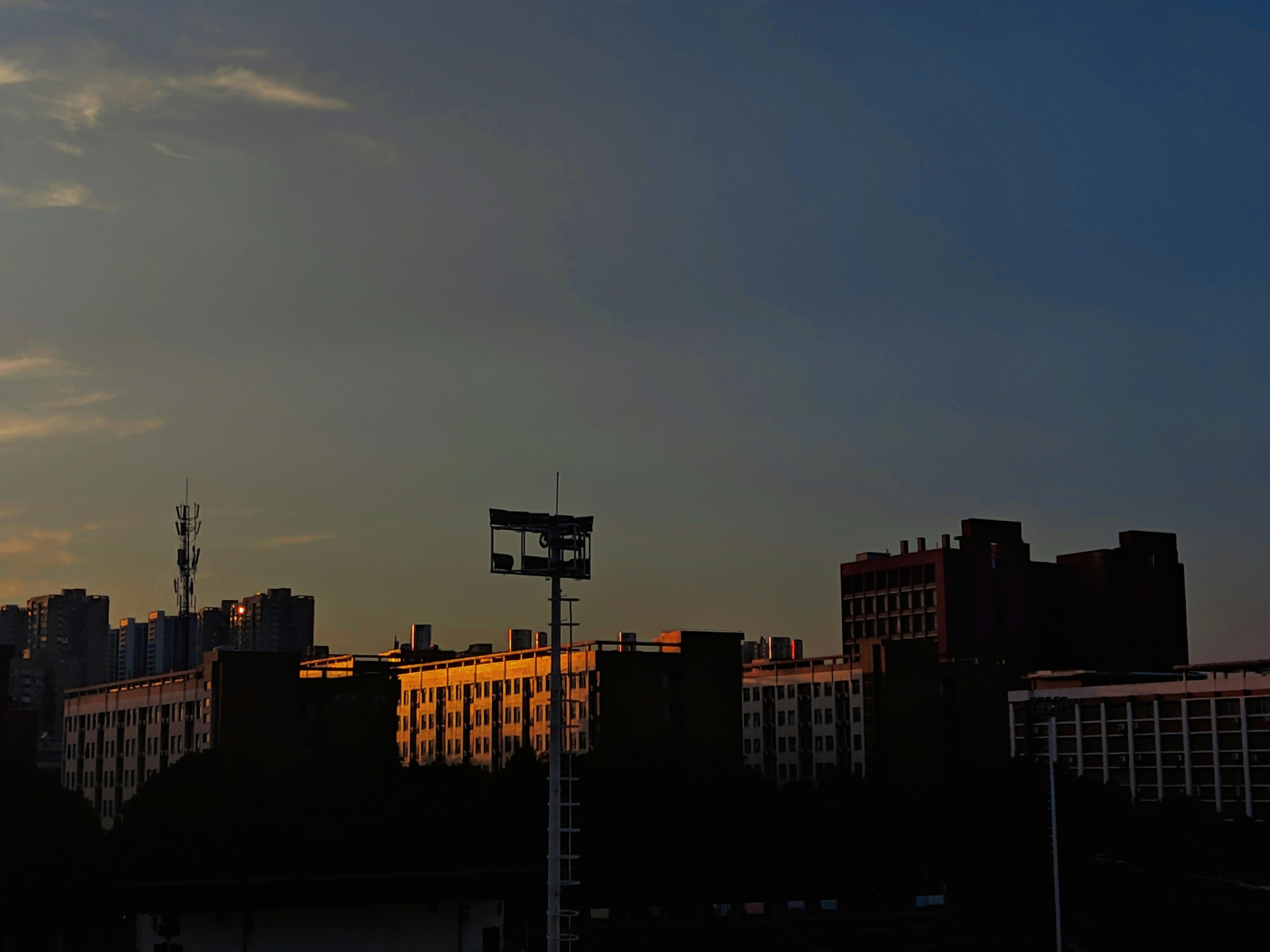 Brooklyn skyline at dusk - High end marijuana shop