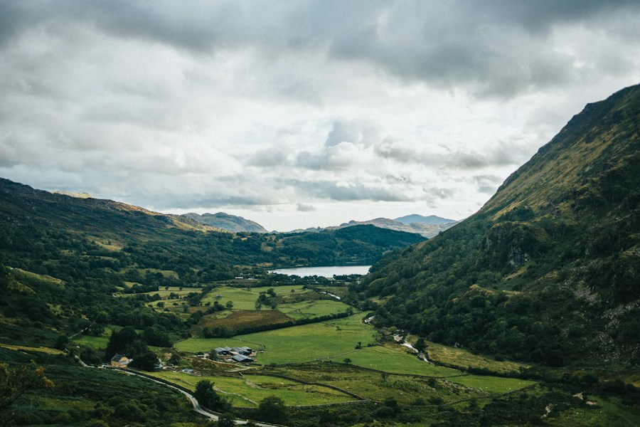 Snowdonia National Park: Wales' Mountain Kingdom