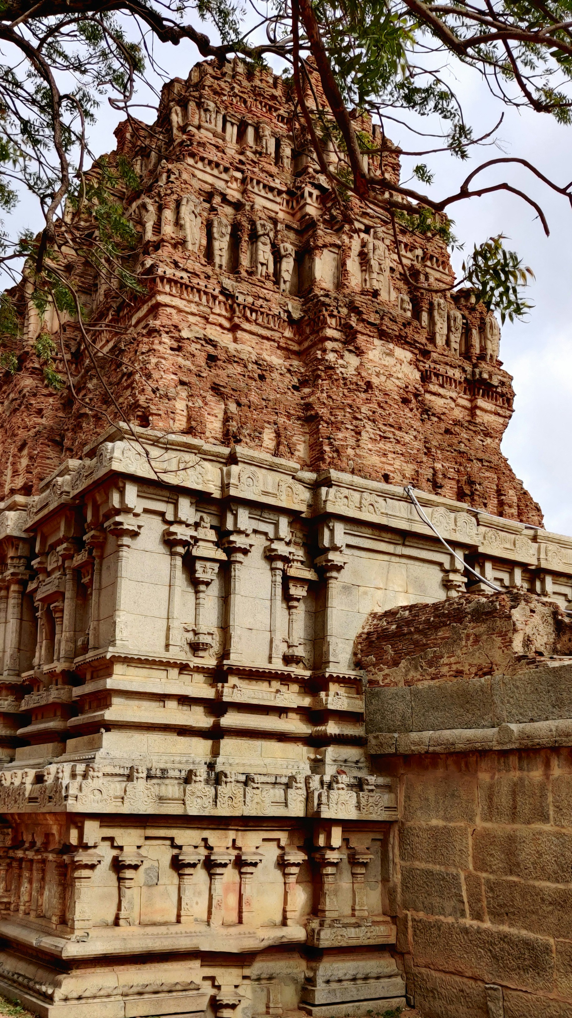 a tall stone building