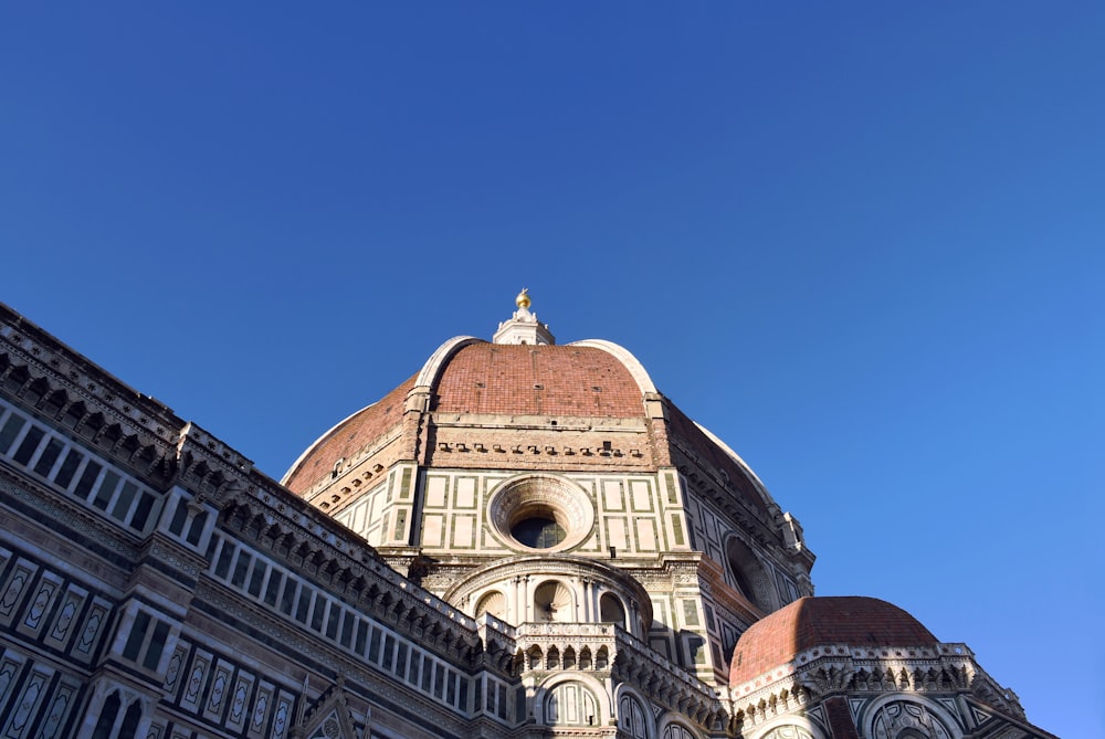 a building with a domed roof