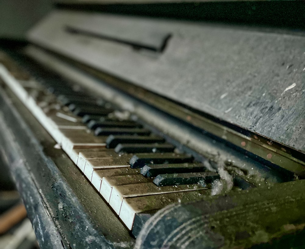 a close up of a keyboard