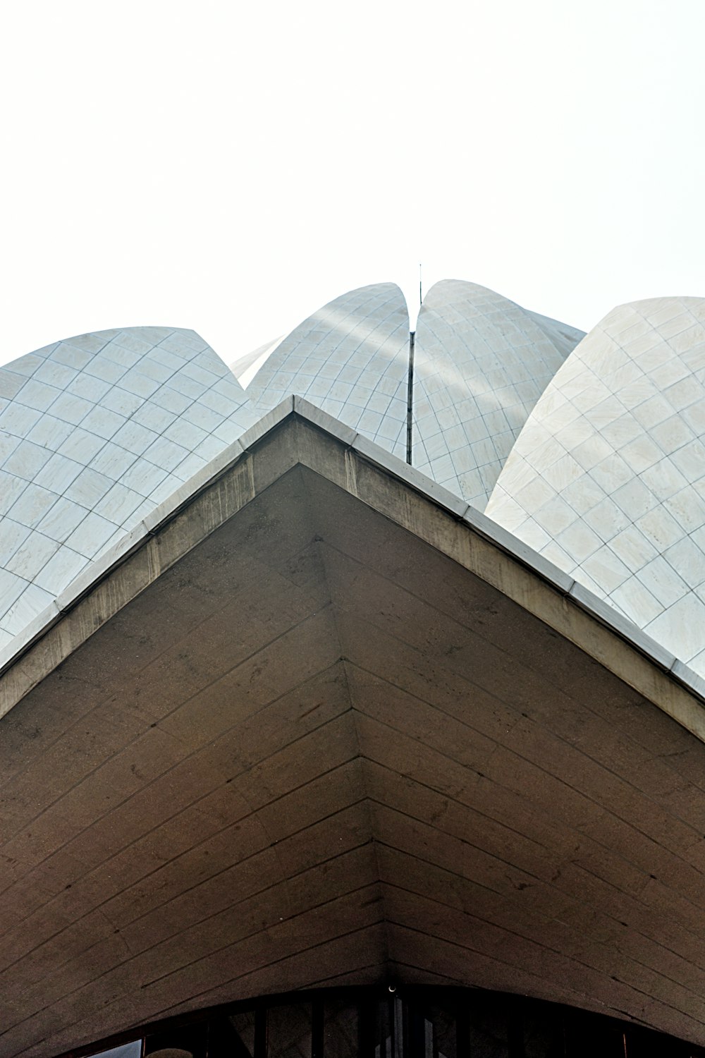 a tall building with a glass roof