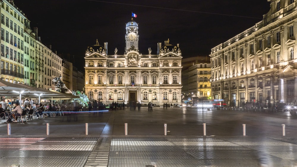 a large courtyard with buildings around it