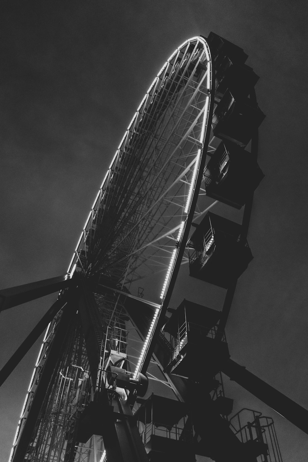 a large ferris wheel