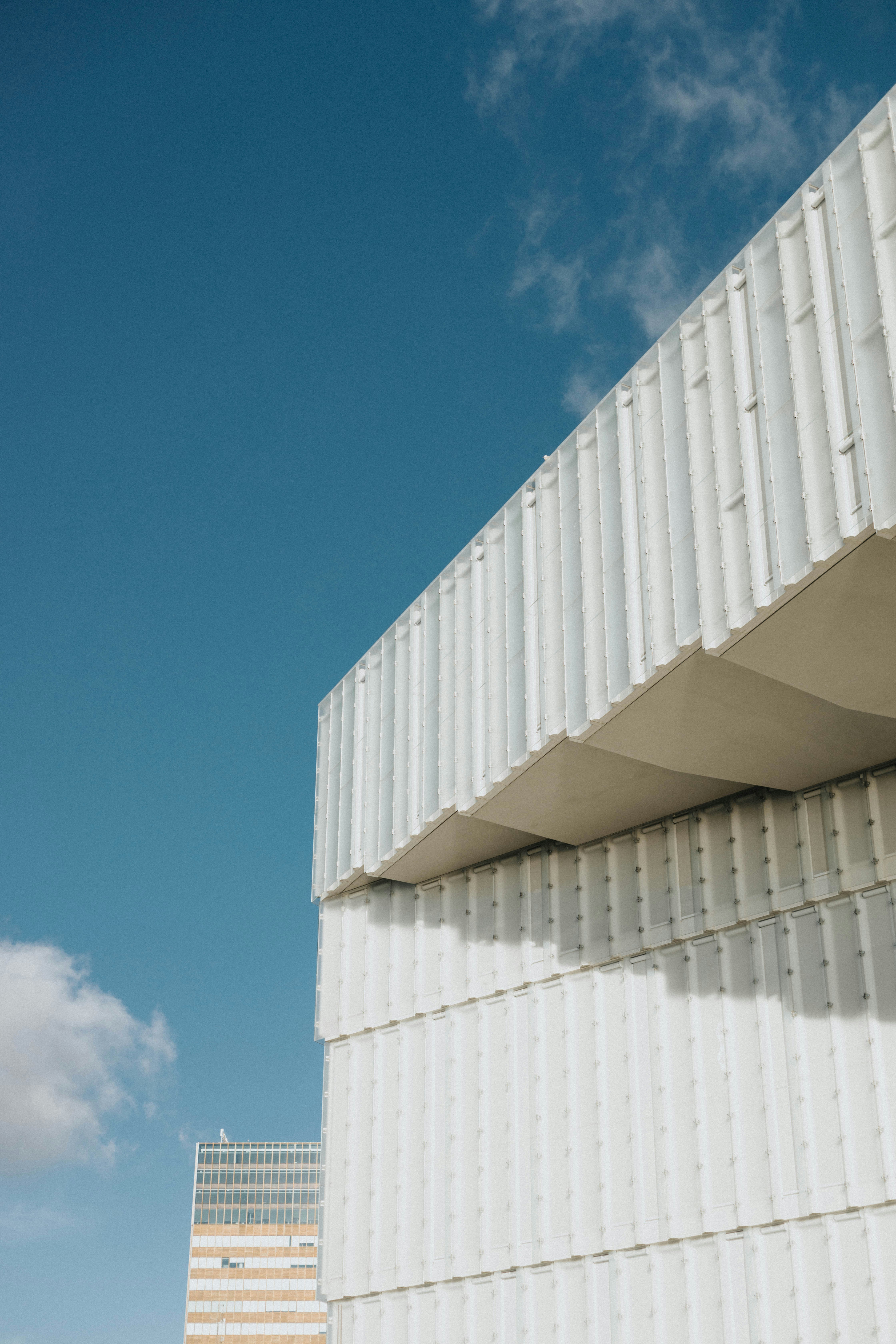 Photo by antoinekaelin