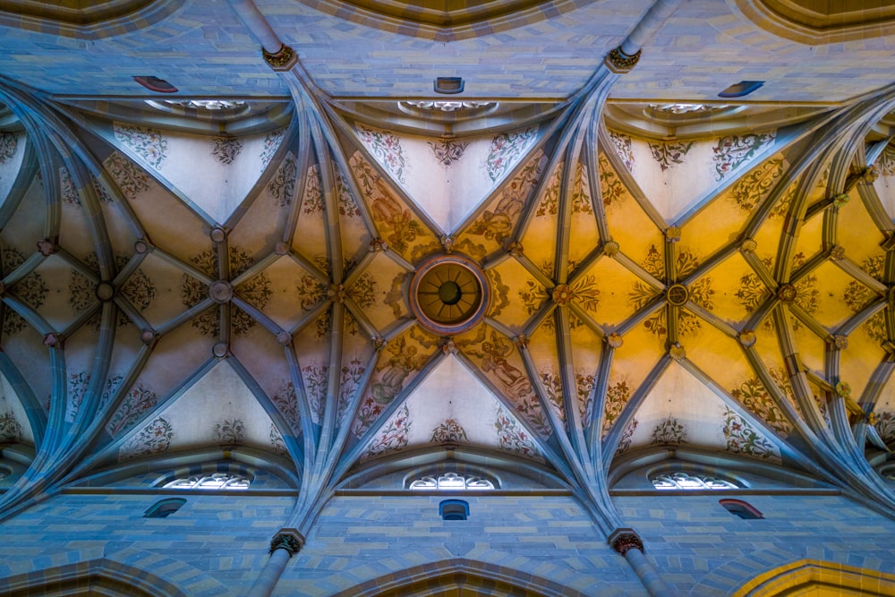 a ceiling with many arches