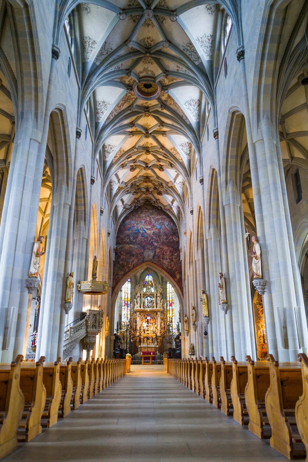 a large cathedral with many arches