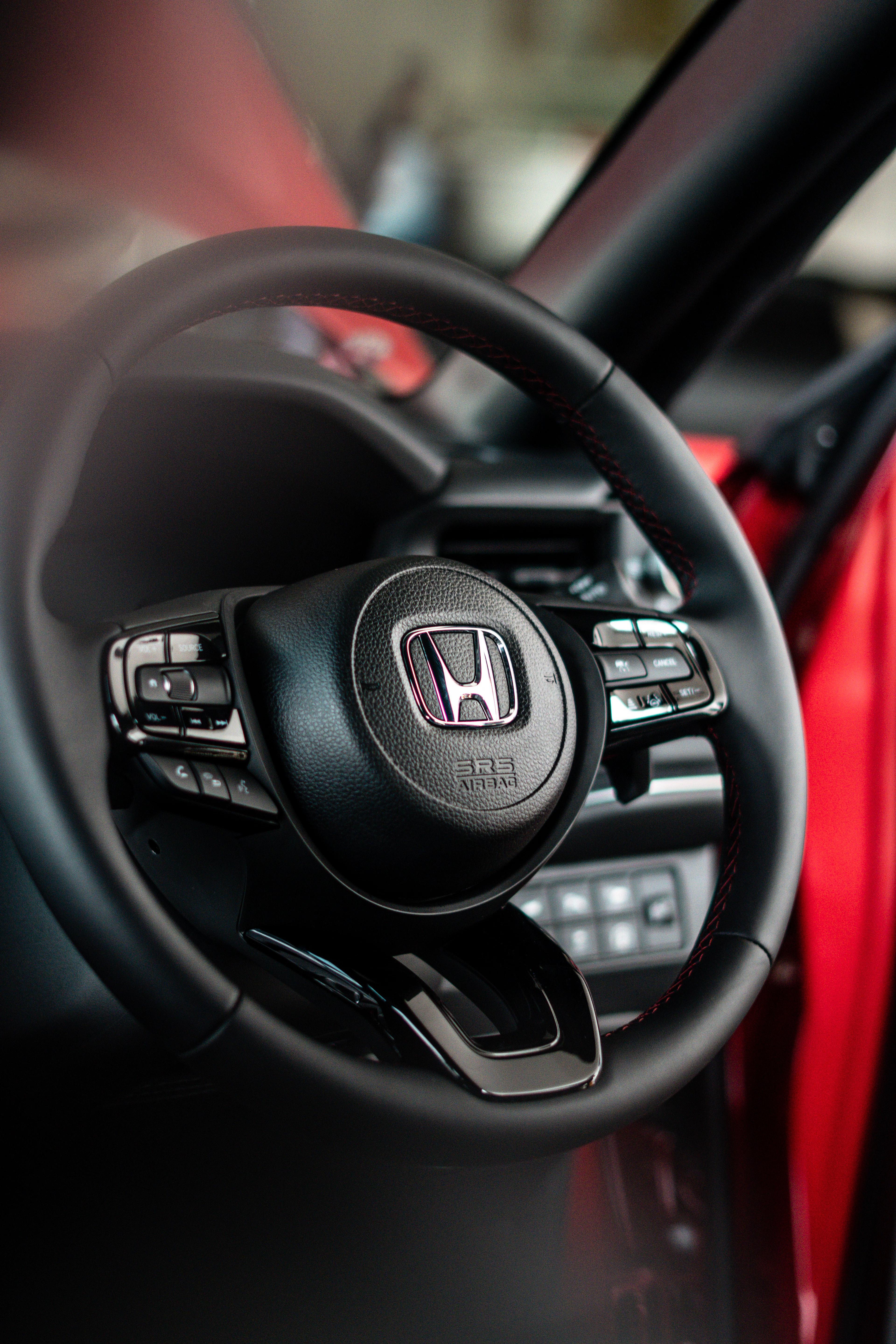Honda steering wheel and dashboard controls