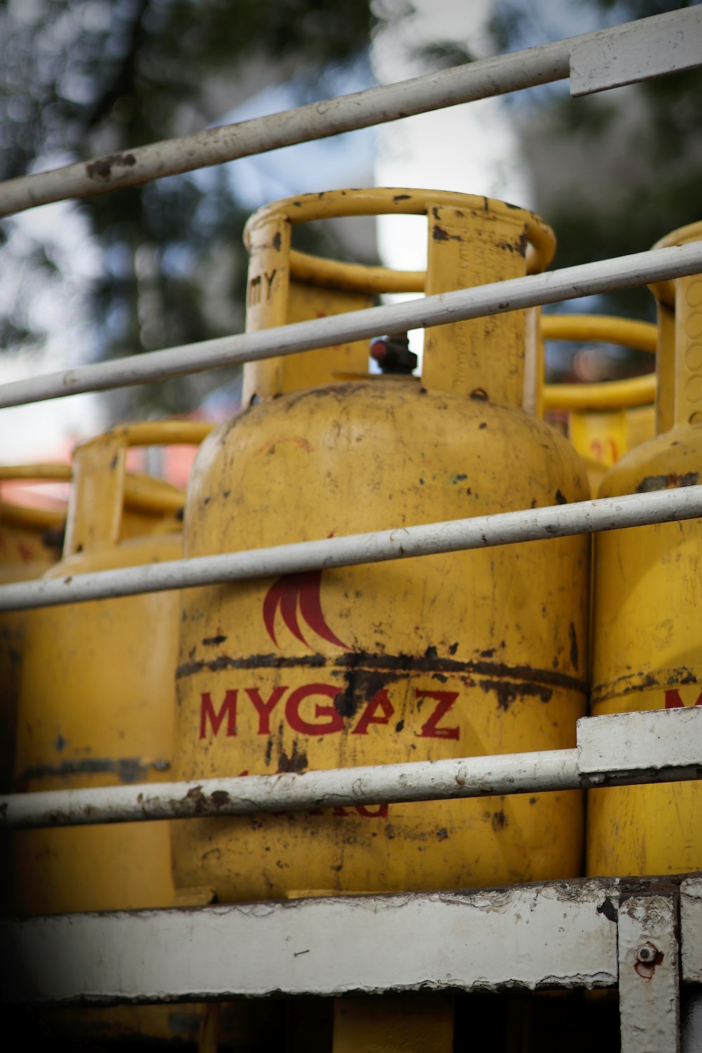 a yellow bucket with red text