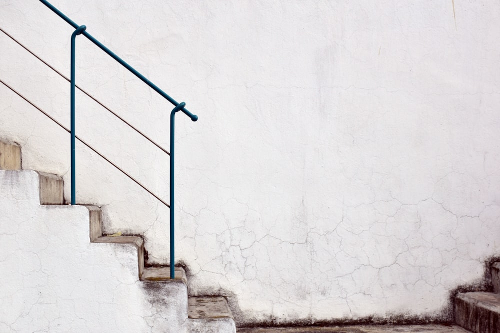 a staircase next to a wall