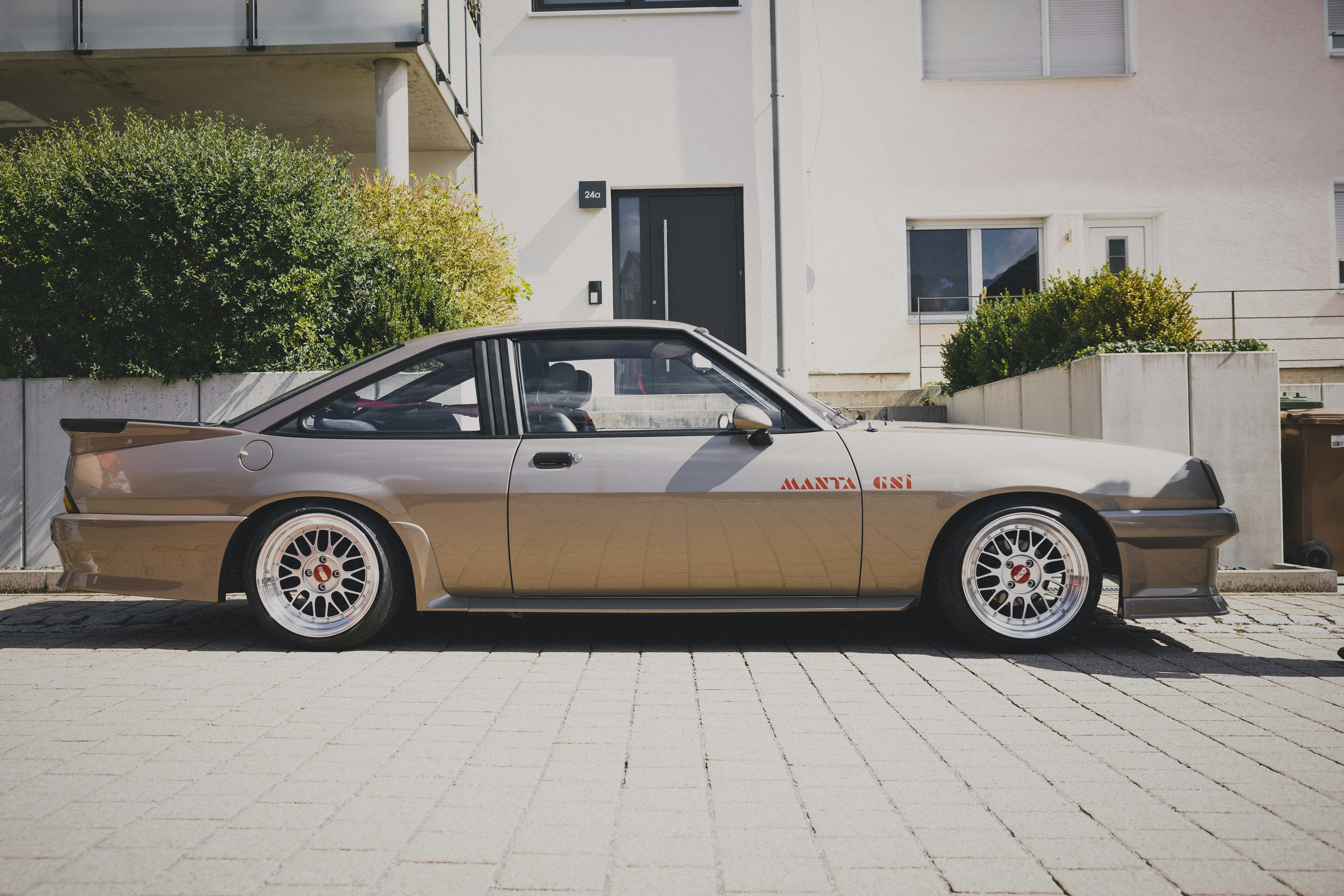 Photo by markusspiske