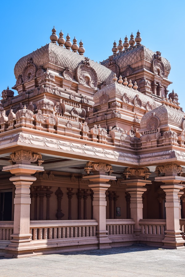 Exploring Nuova Delhi: A Comprehensive Travel Guide