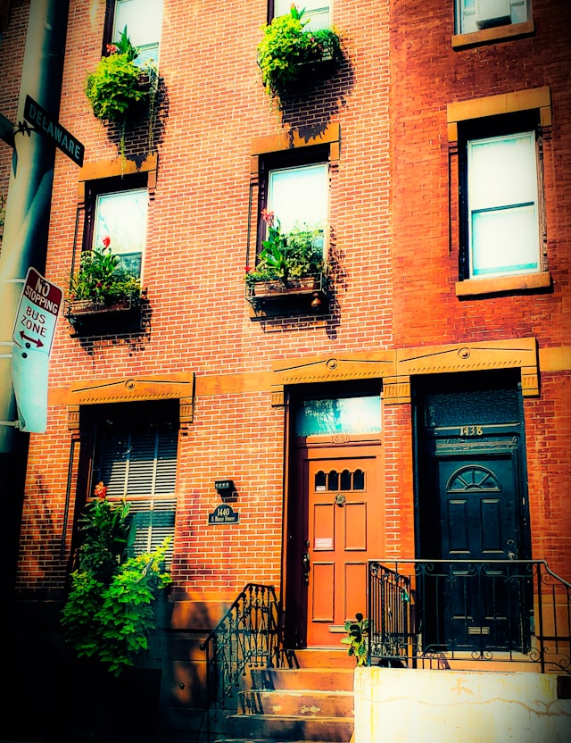 Entry courtyard and front doors — Ashley Levinson on Unsplash