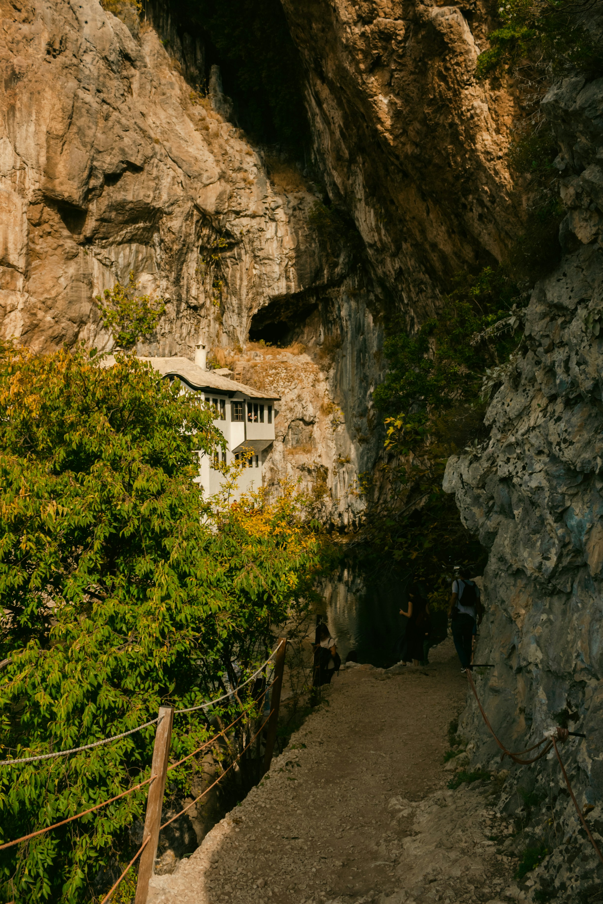 Containers in Cave in Rock, IL