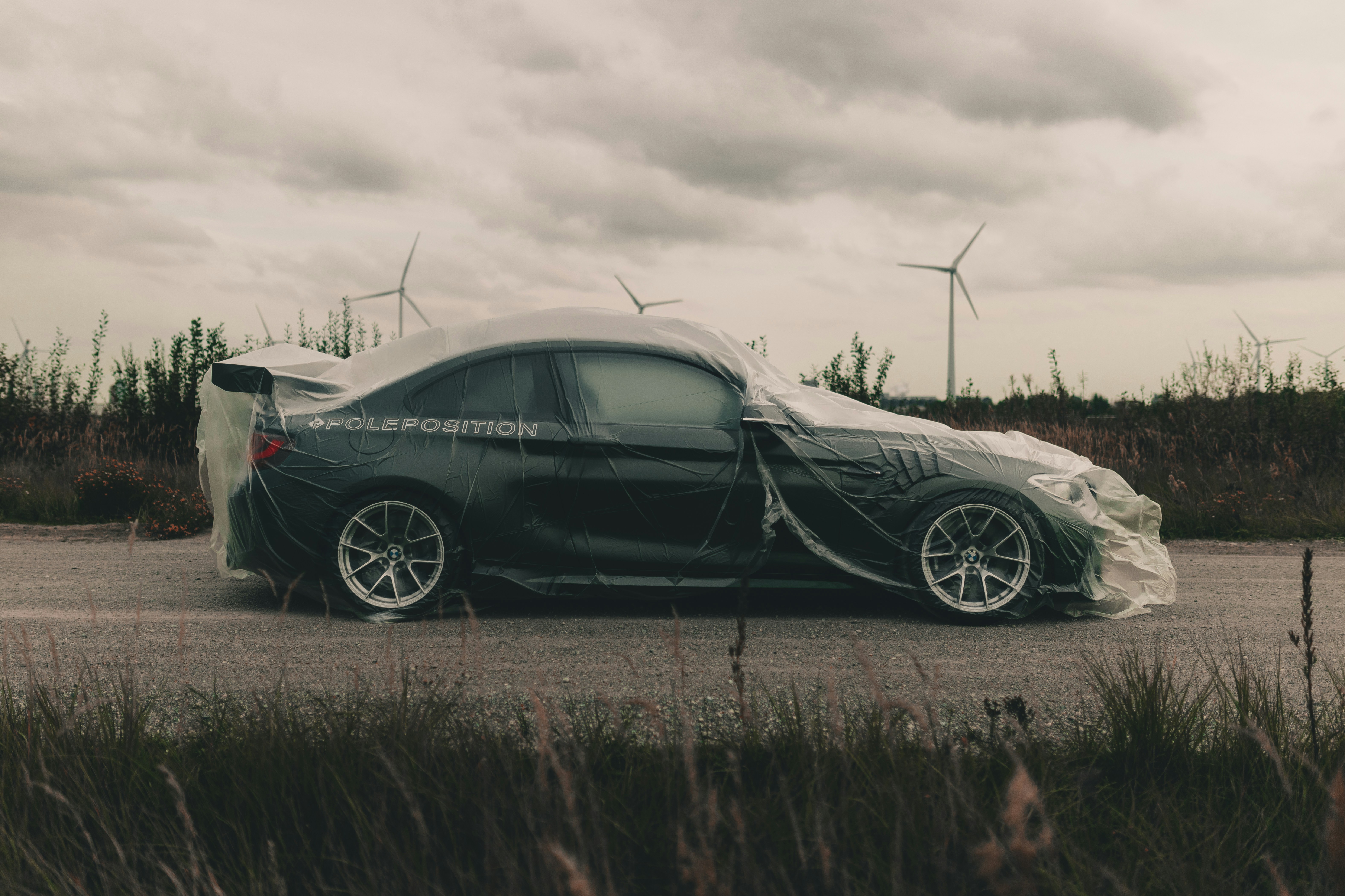 Photo by lorenzohamers