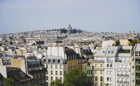 A panoramic view of Montpellier neighborhood with ongoing home renovation projects.
