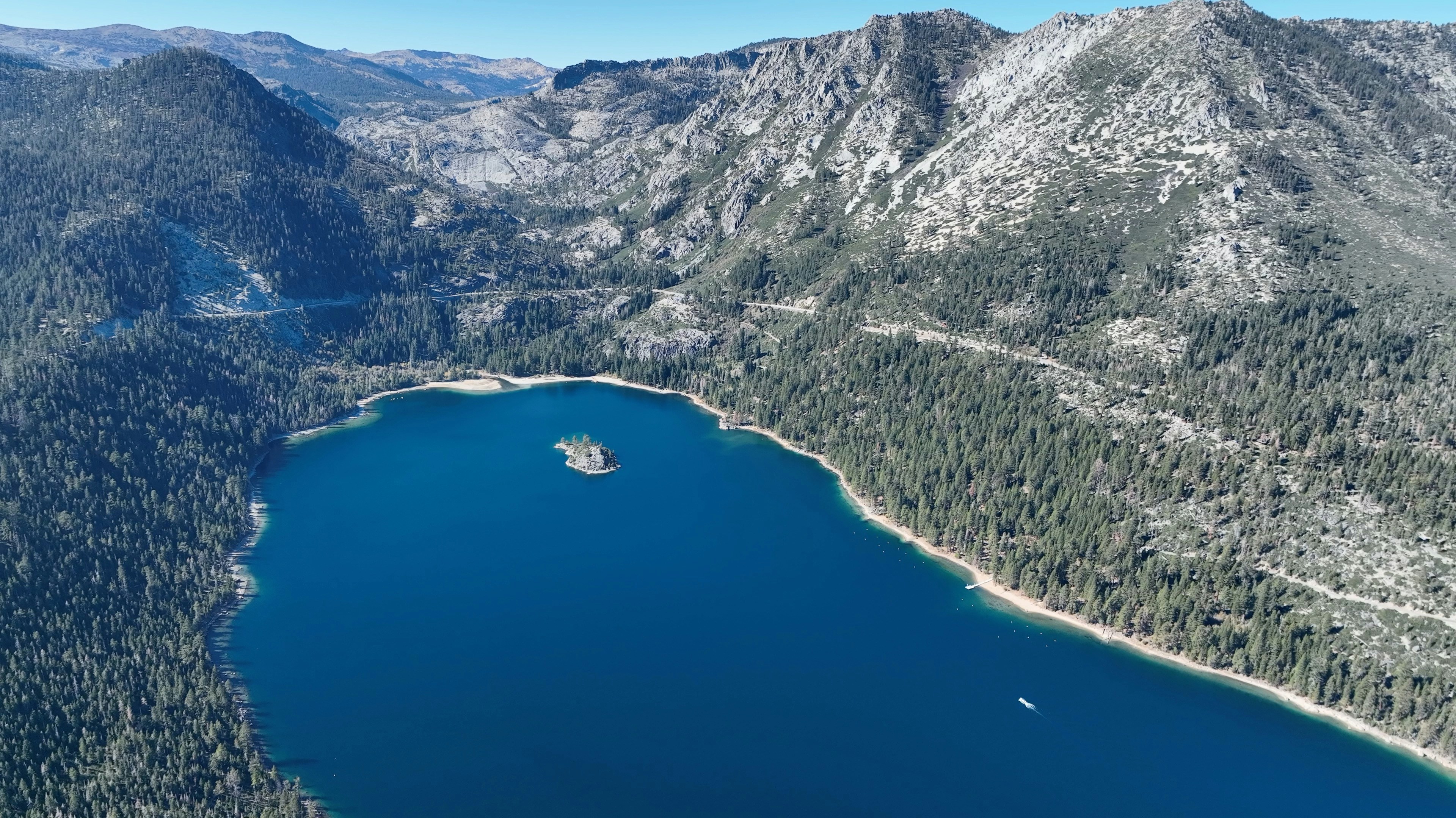 Photo by nathanbarteau