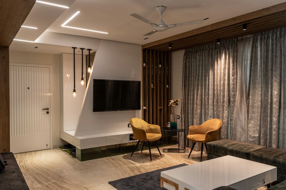 Servant Rooms: Converting Them Into Something Useful
