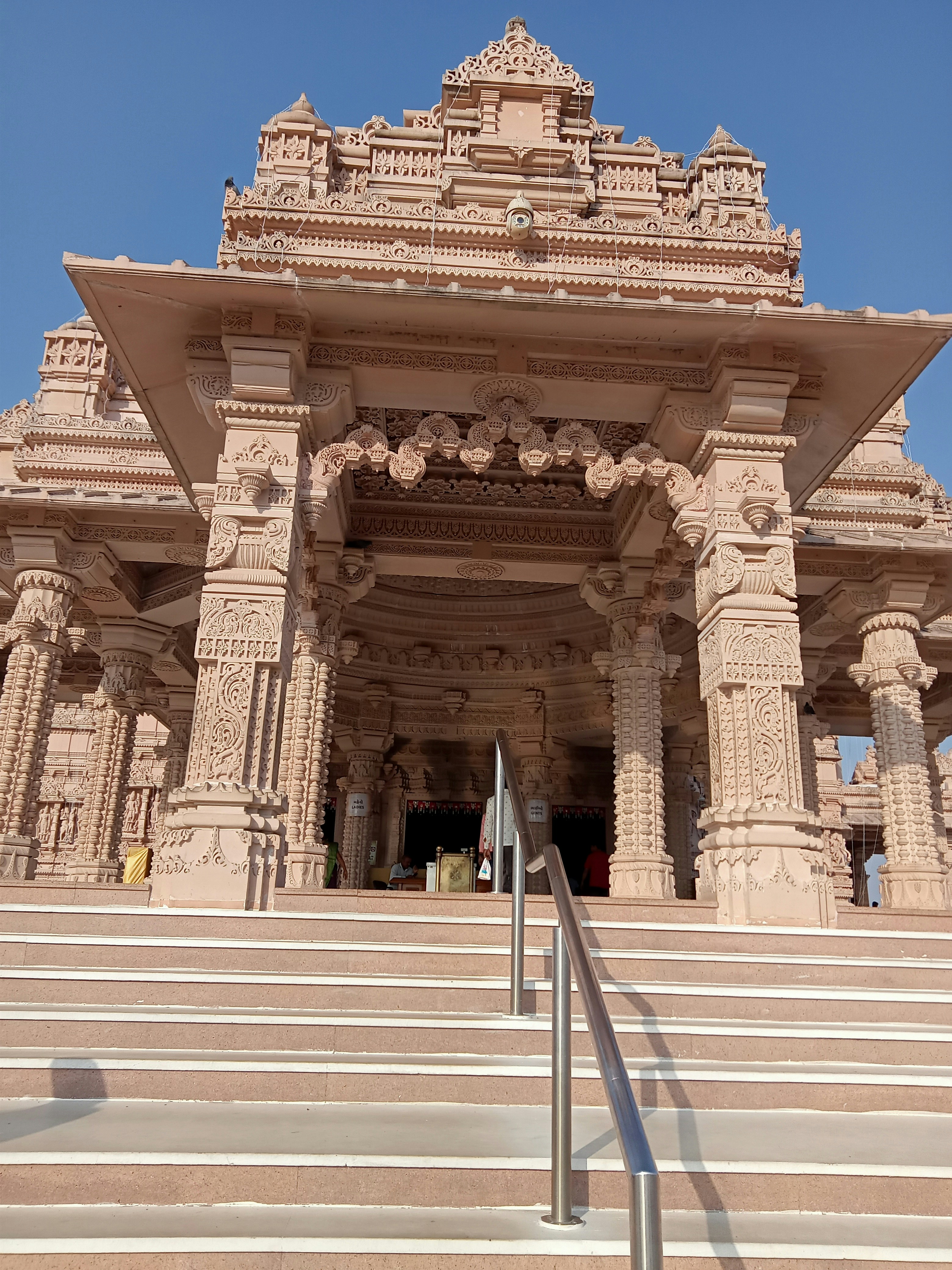 Photo by dharmendrachavda