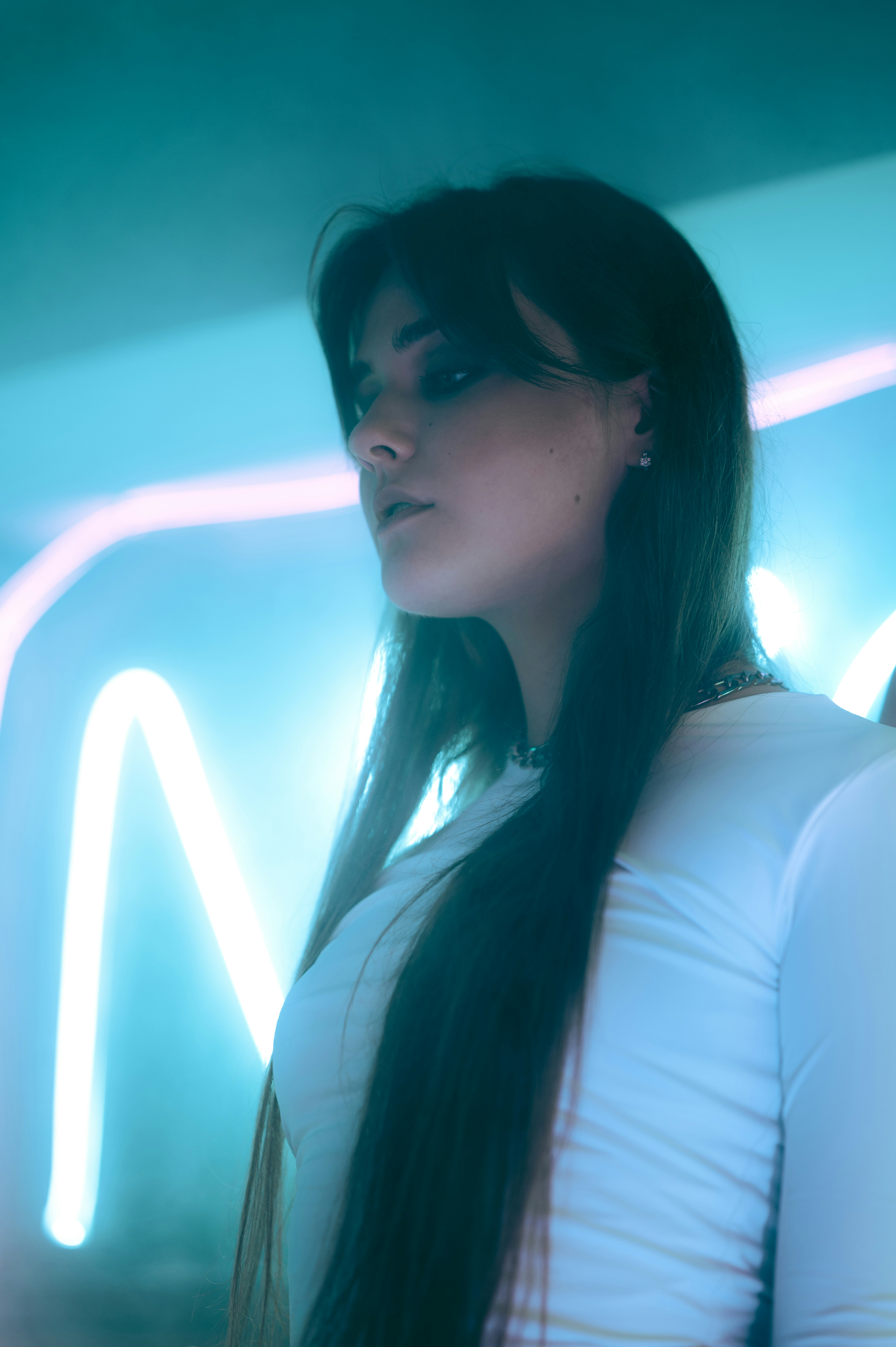 Eine Frau mit langen Haaren