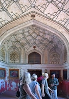 A detailed 360° virtual tour of a cultural institution’s gallery, rich with local Kashmiri art and heritage.