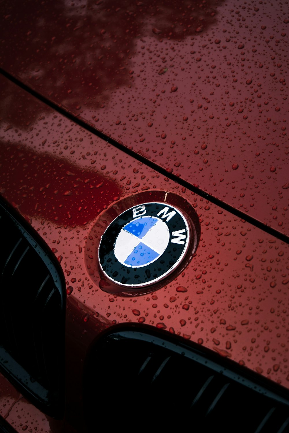 a close up of a car's speedometer