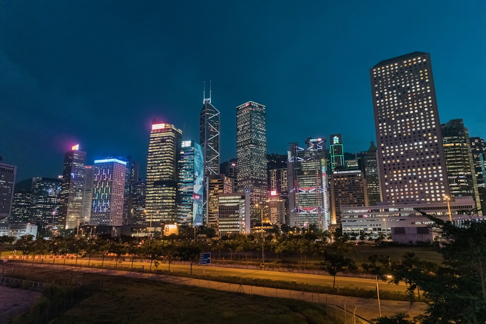 a city skyline at night