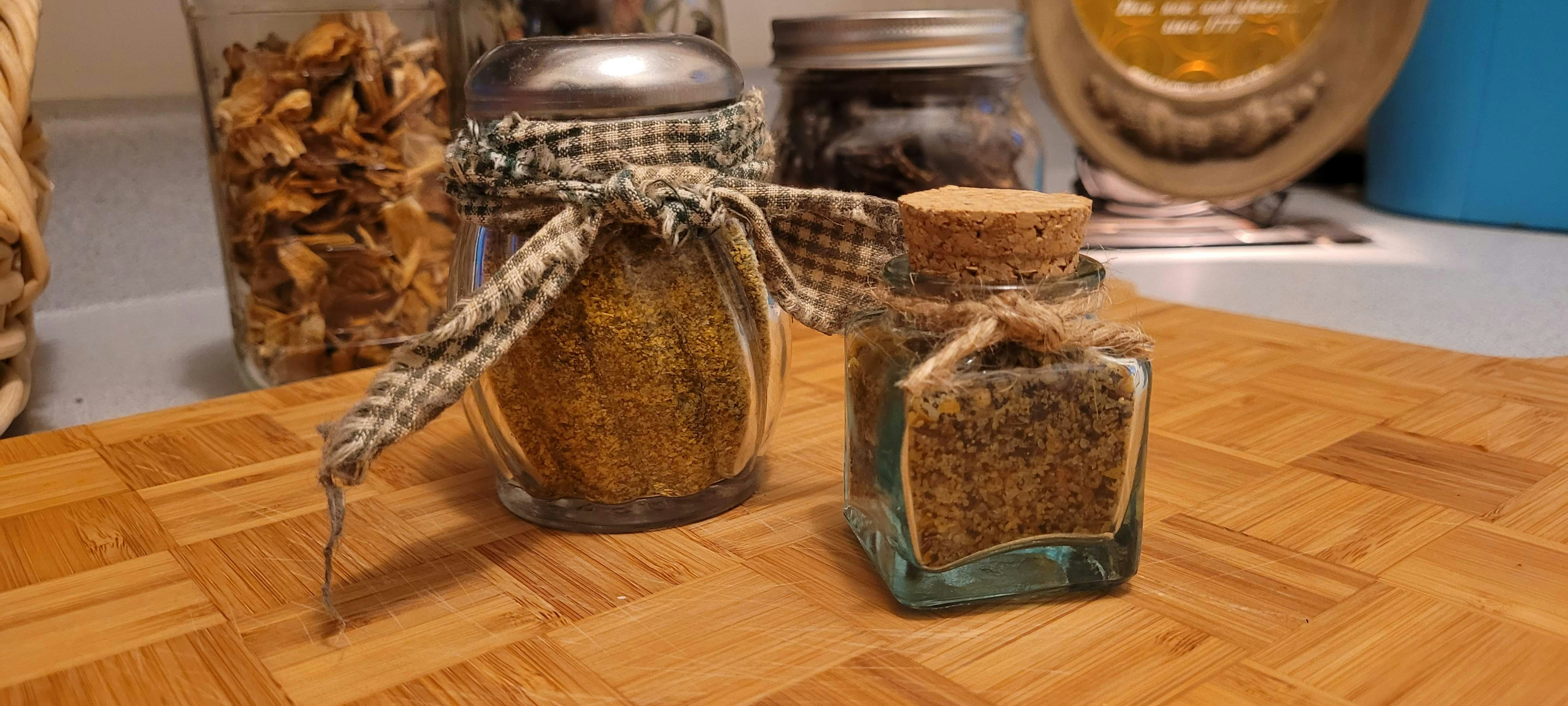 Quality Packing Containers and Spices