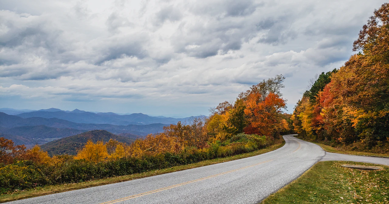Blue Ridge Parkway in peak fall color near Asheville
