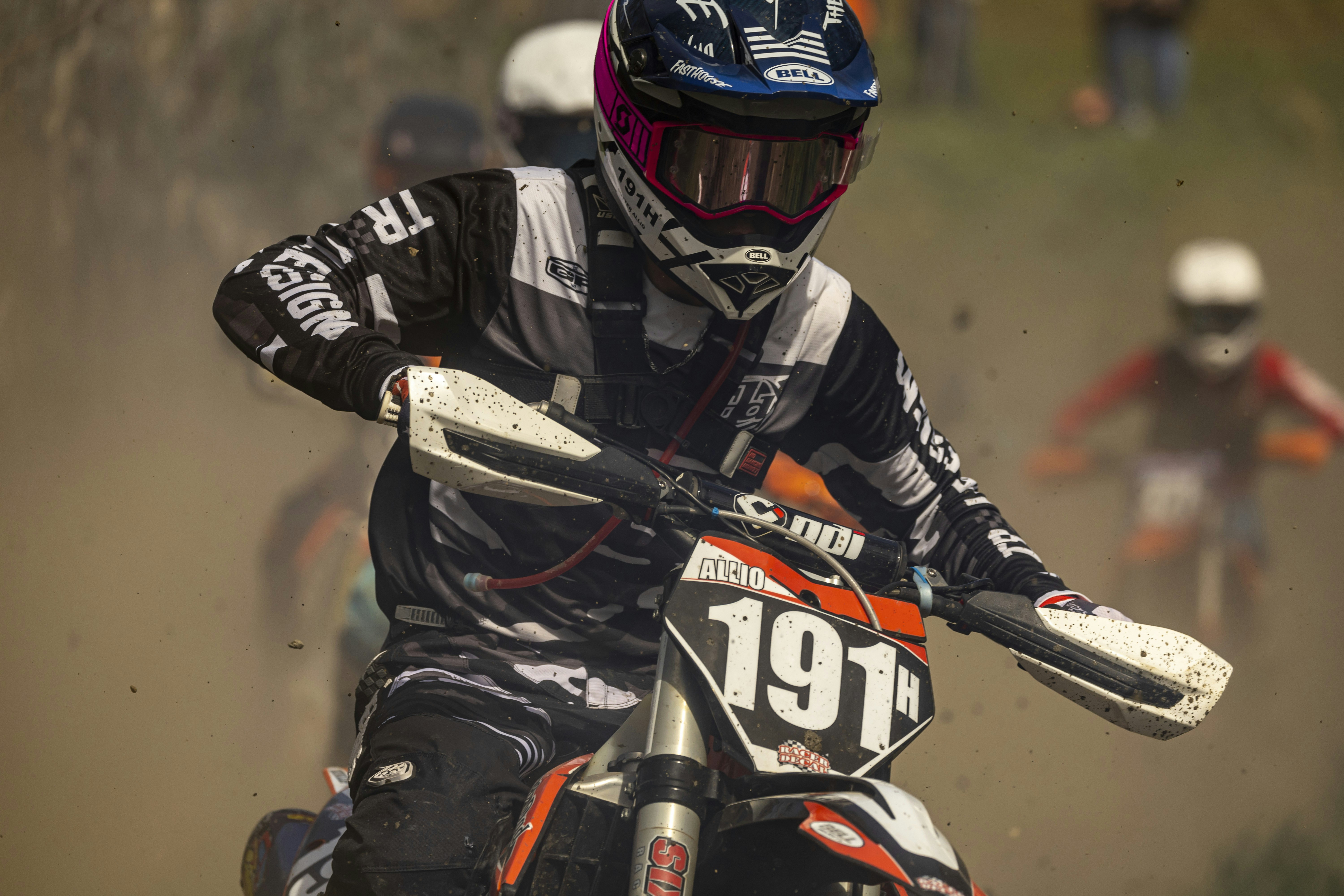 Photo by leo_visions_