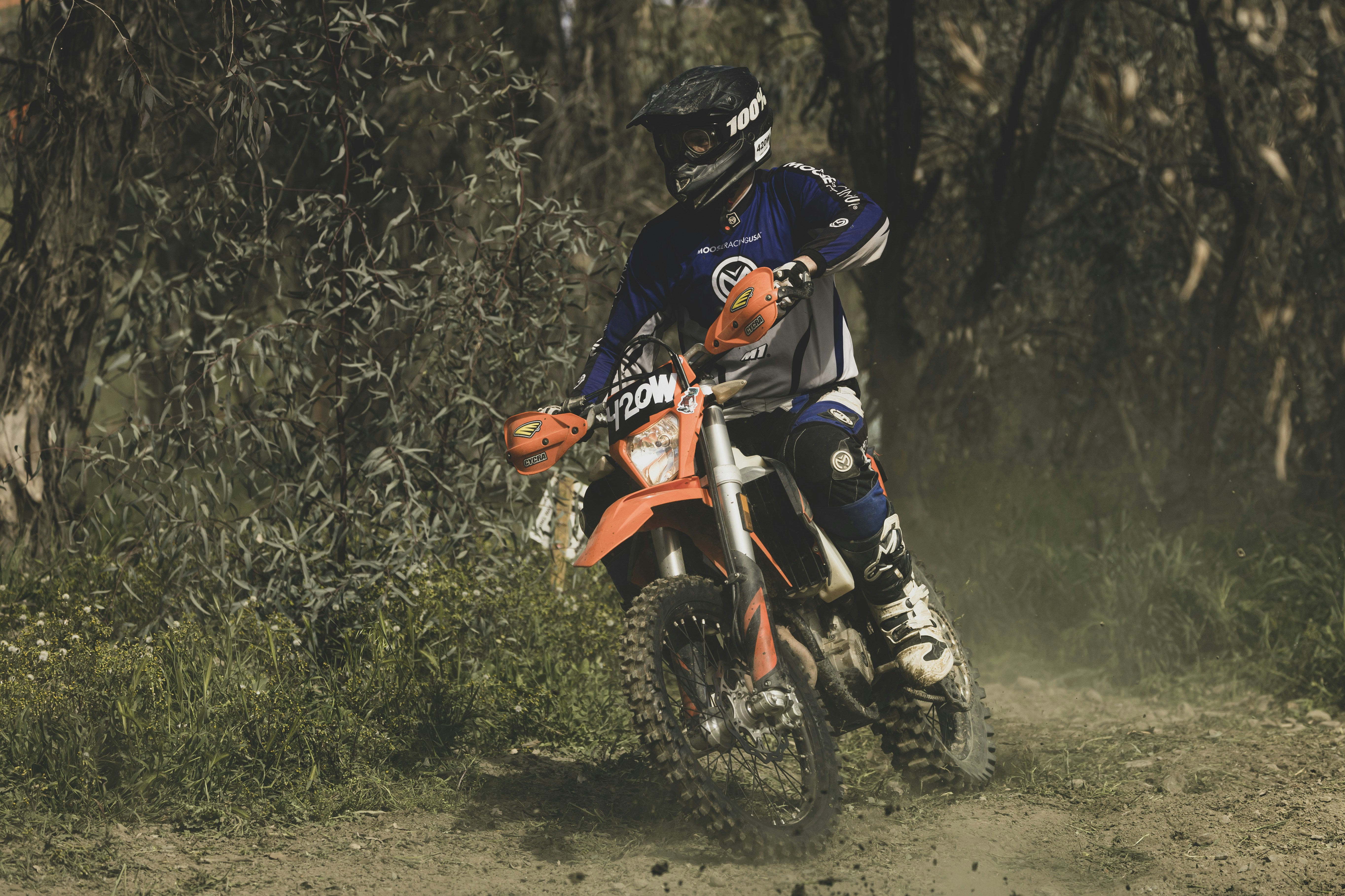 Photo by leo_visions_