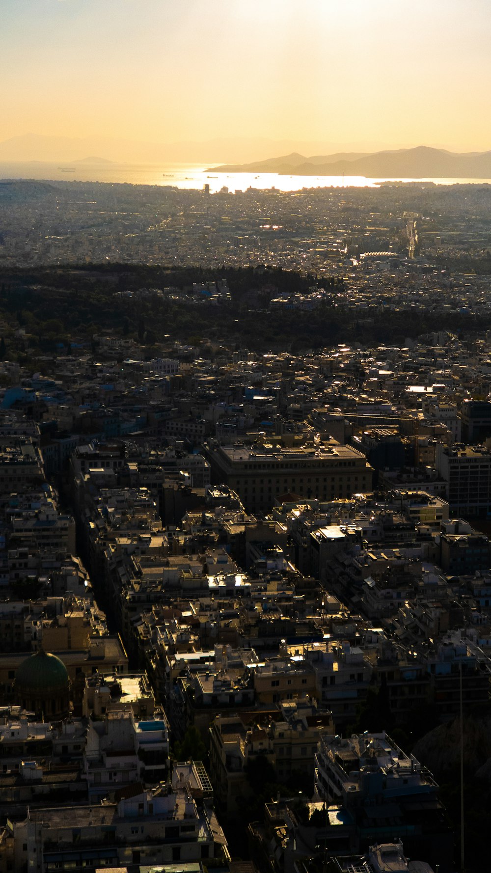 a city with many buildings