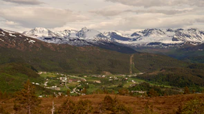 Scenic view of a peaceful mountain landscape from a Yolva day tour.