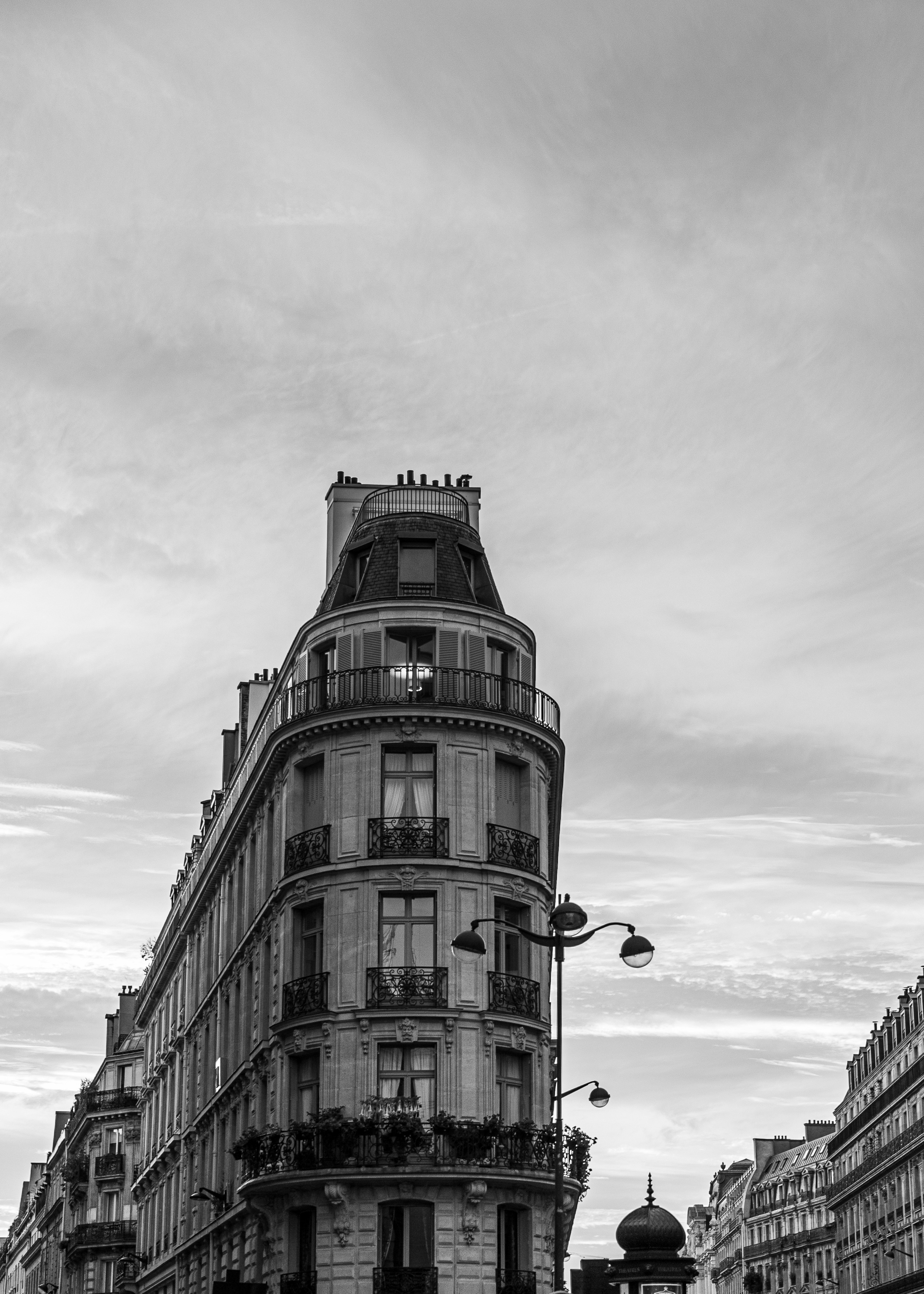 Photo by louispaulin