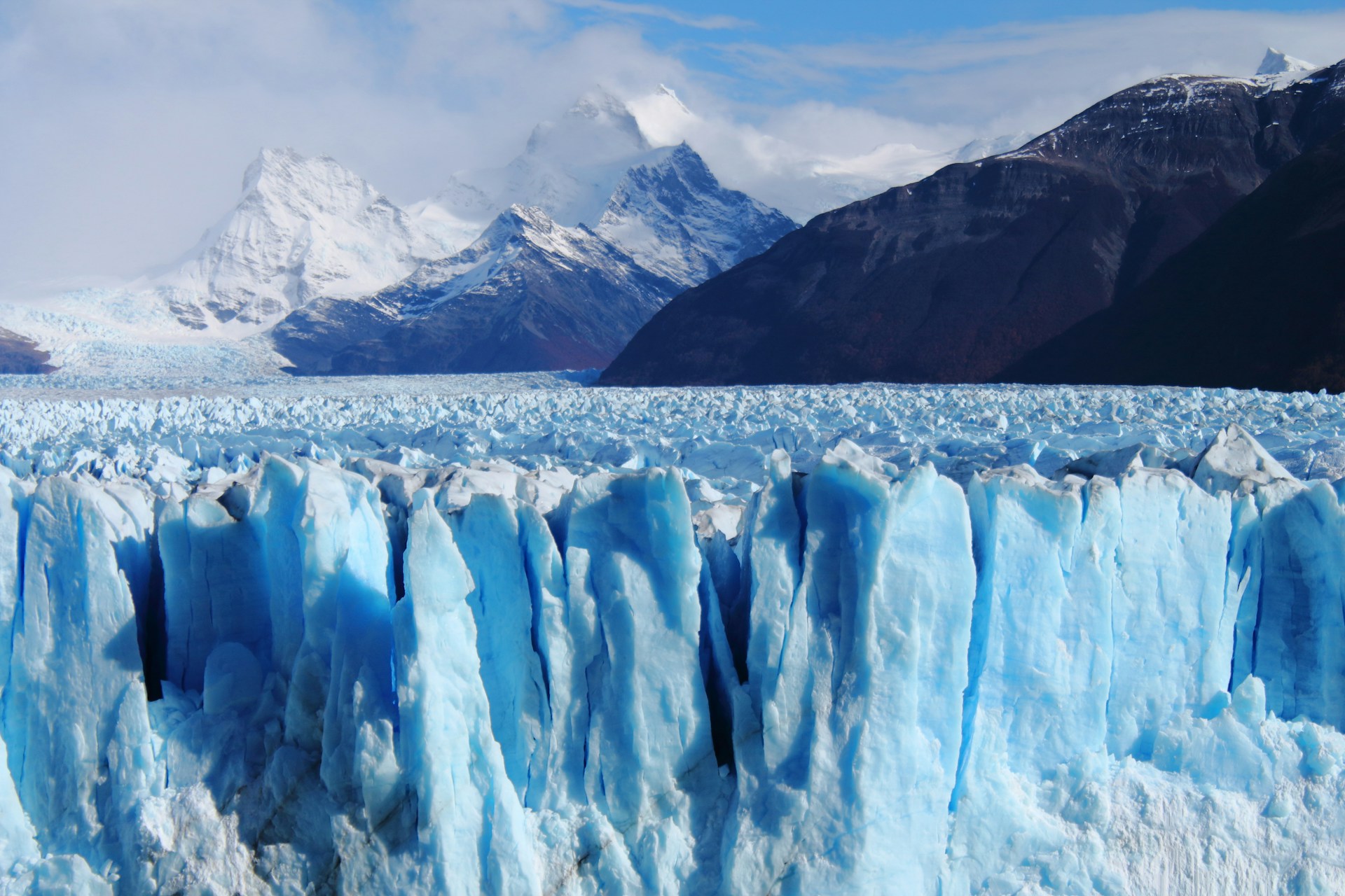 a glacier in the middle of a lake