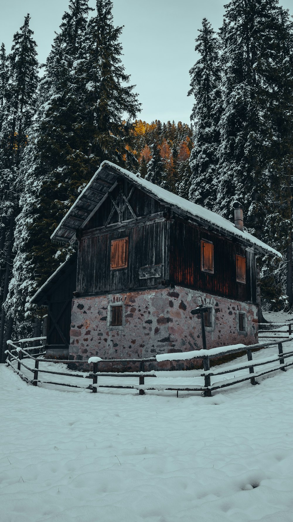 a house in the snow